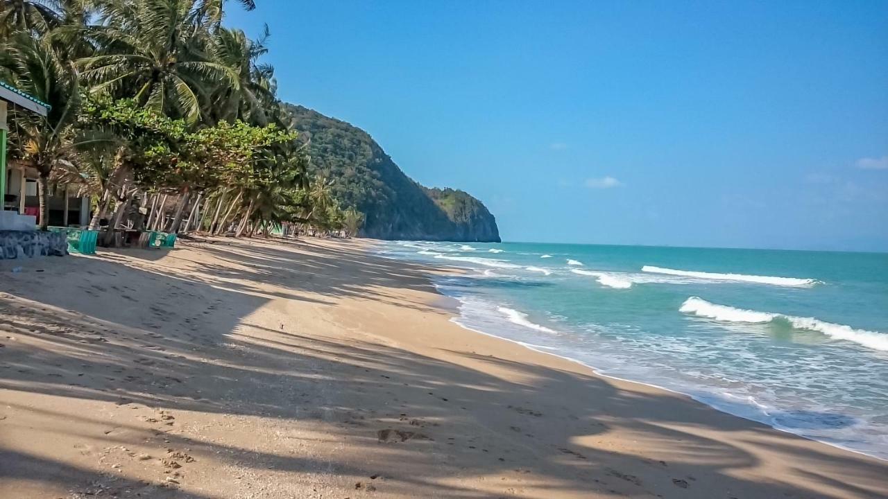 Khanom Sea Breeze Apartment 外观 照片